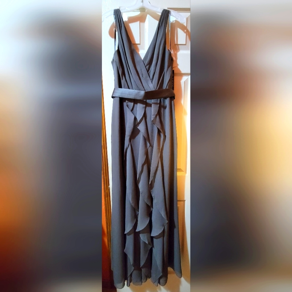 Chiffon strap ruffle bridesmaid dress. Vera Wang size 10.